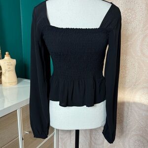 Pull&Bear NWT Blouse Black Long Sleeve Ruched Bodice Size Medium